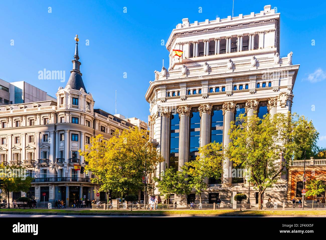 La rue Alcala et la Gran via, et ses façades de Madrid, en Espagne Banque D'Images