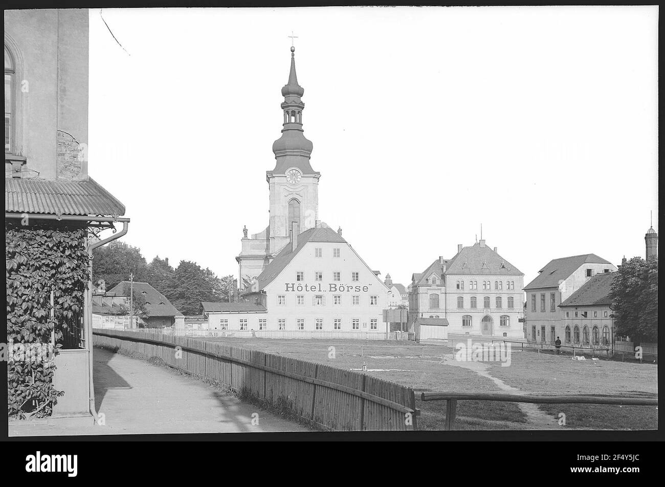 Warnsdorf. Pfarrkirche, presbytère, Hotel stock Exchange Banque D'Images
