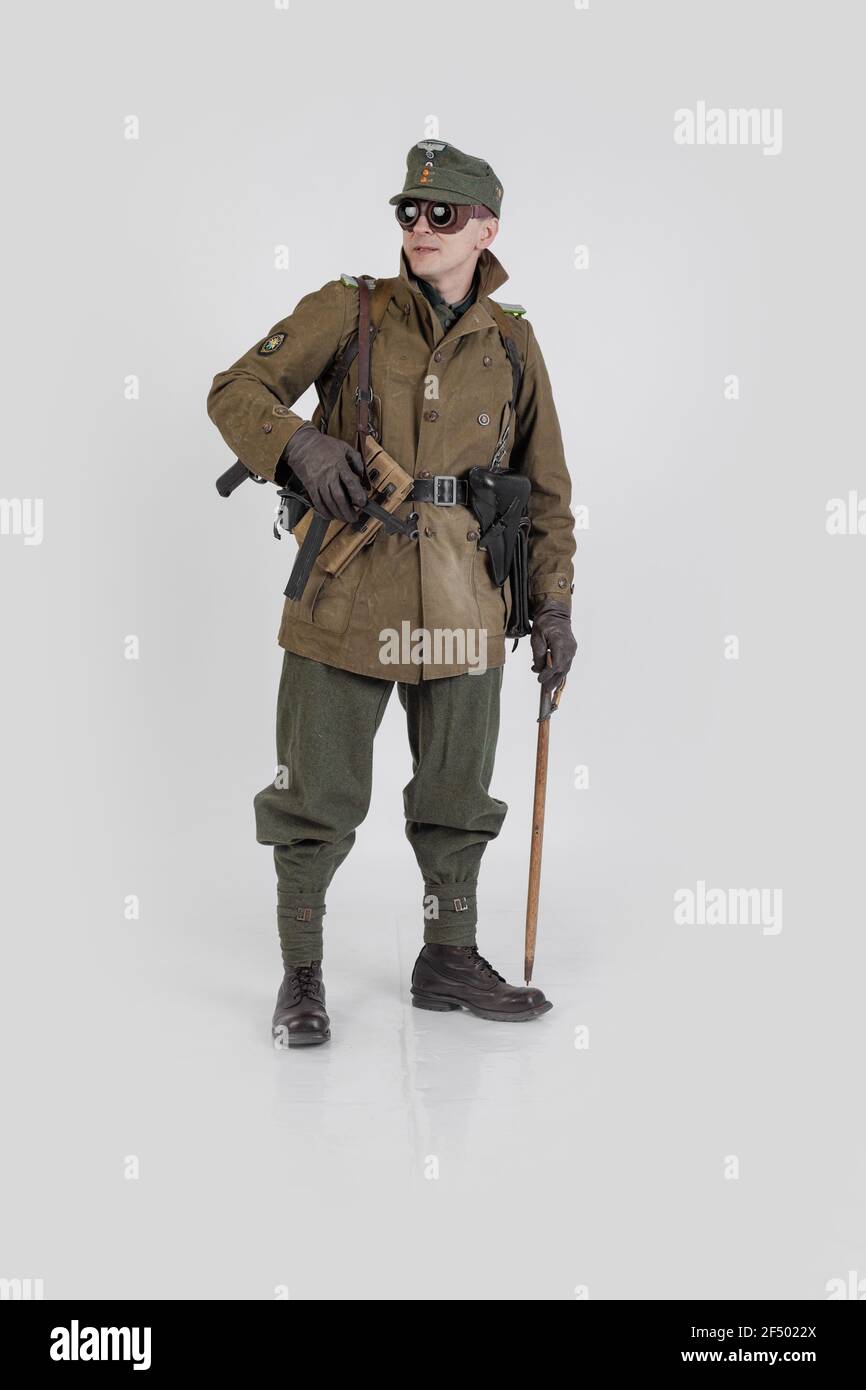 Acteur masculin dans l'uniforme militaire d'hiver d'un soldat allemand, la période 1941-1945, la Seconde Guerre mondiale Banque D'Images