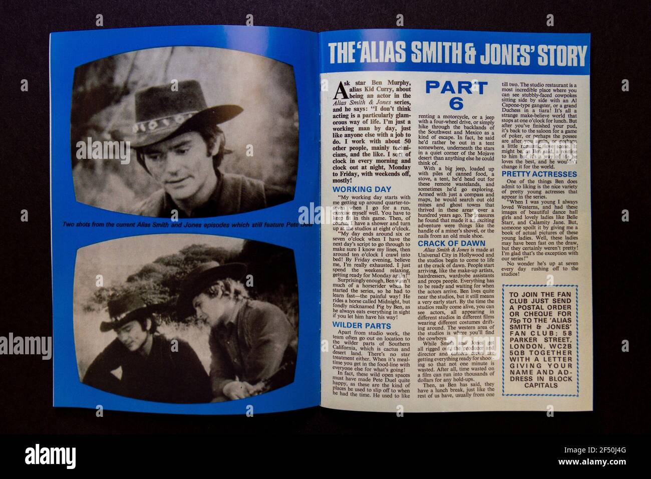 L'histoire de alias Smith & Jones dans une réplique du magazine Superstar '72' qui fait partie d'un pack de souvenirs scolaires de l'enfance des années 1970. Banque D'Images