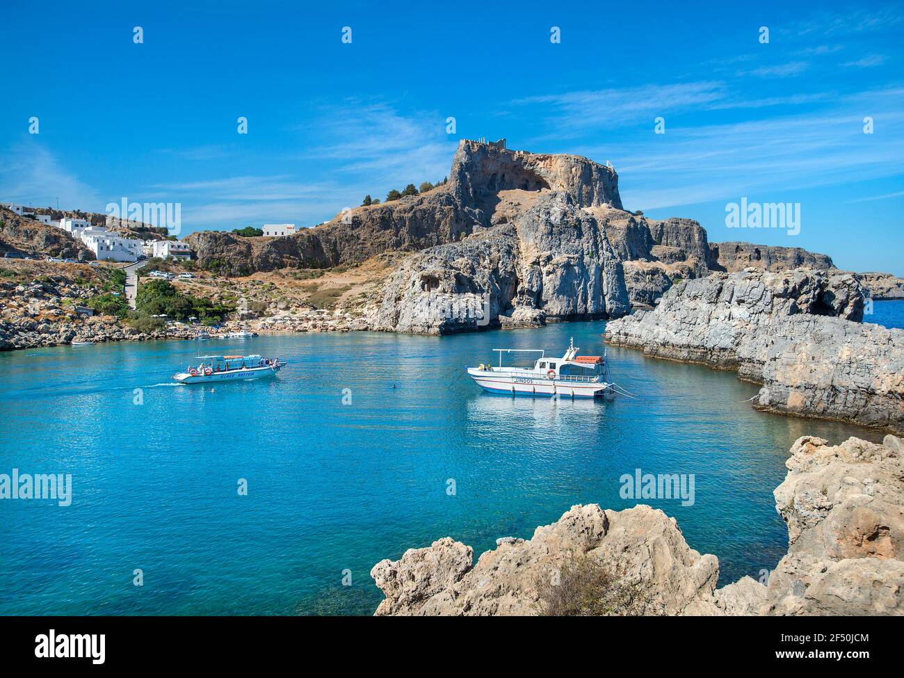 St Paul's Bay, Lindos, Rhodes, Grèce Banque D'Images