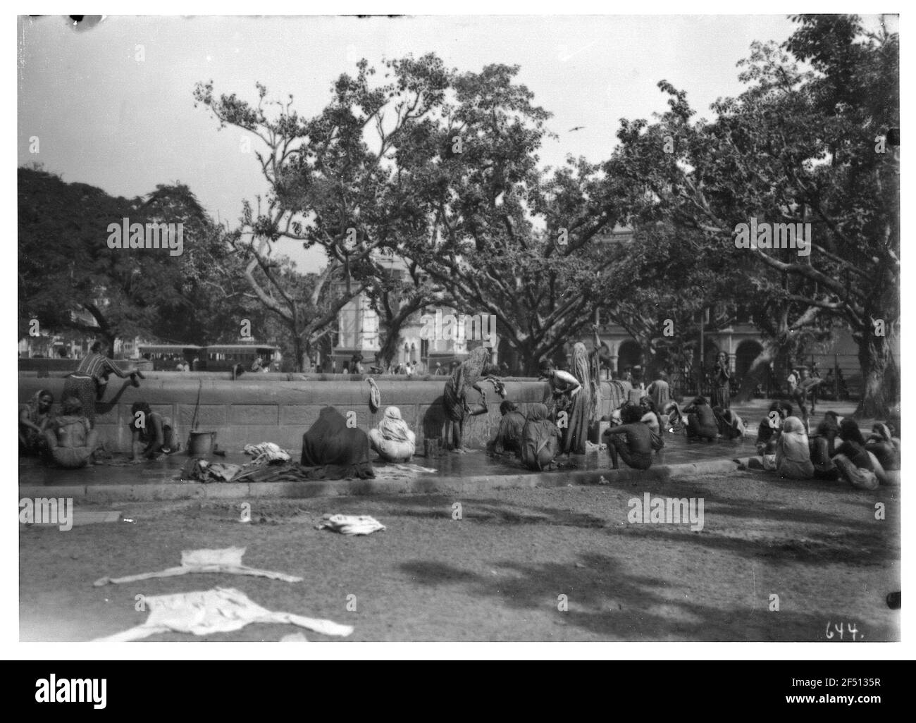 Bombay (Inde). Blanchisserie urbaine. Femmes en lavage de linge Banque D'Images