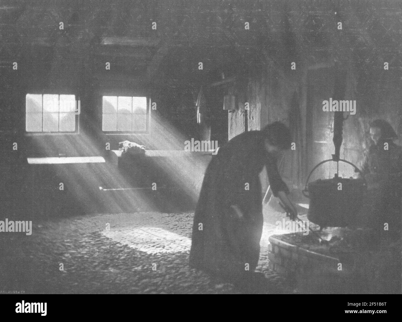 Rayons de soleil. Après un enregistrement d'Ernst Müller, Hahn Nachf., Dresde. Fiche 10 : chefs-d'œuvre de la photographie. Douze feuilles artificielles dans la plus haute pression de couleur selon les originaux de l'exposition internationale d'art photographique à Dresde 1909. Clichés d'Adolf Klauß & Co., Leipzig, Print by Günther, Kirstein & Wendler, Leipzig Banque D'Images