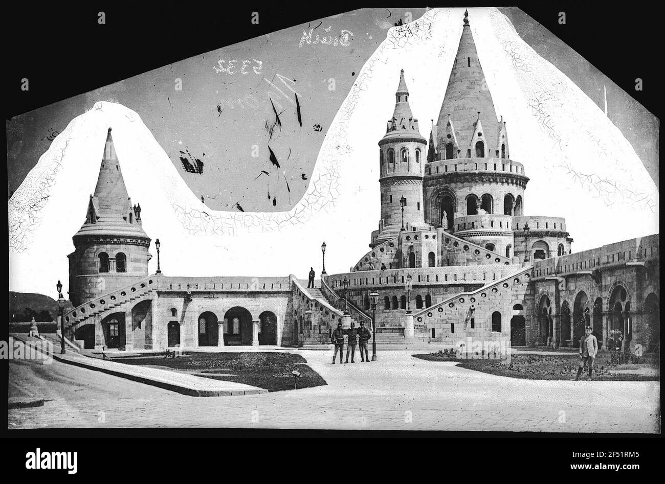 Budapest. Fischerbastei avec l'église Saint-Étienne Banque D'Images
