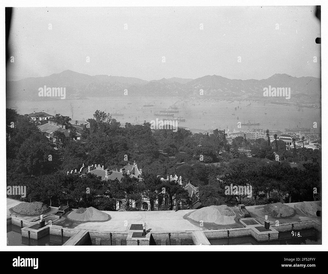Hong Kong. Vue de Bown Road sur la baie avec bassin du port Banque D'Images