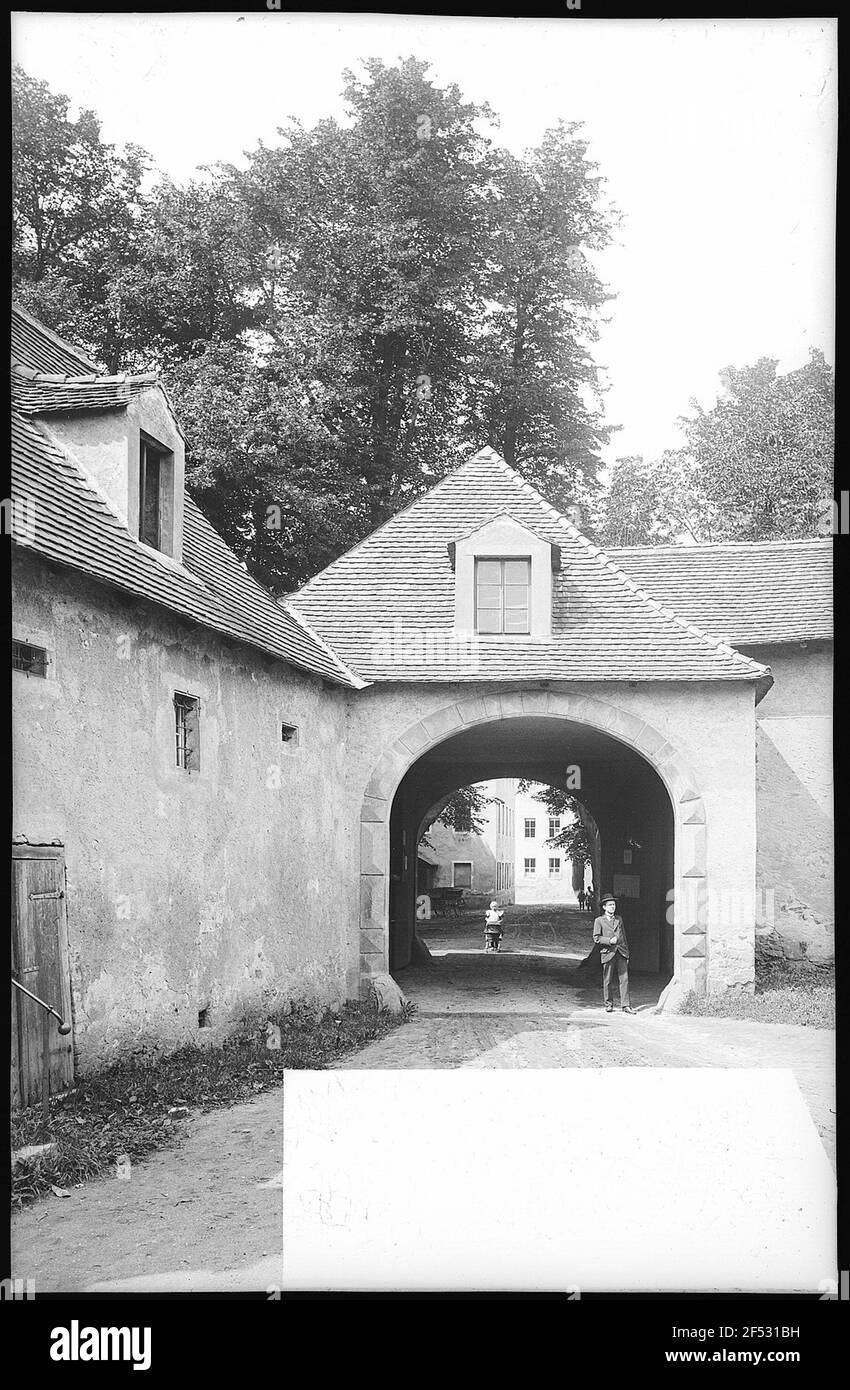 Pulsnitz. Schlosshof - Schlossstor Banque D'Images