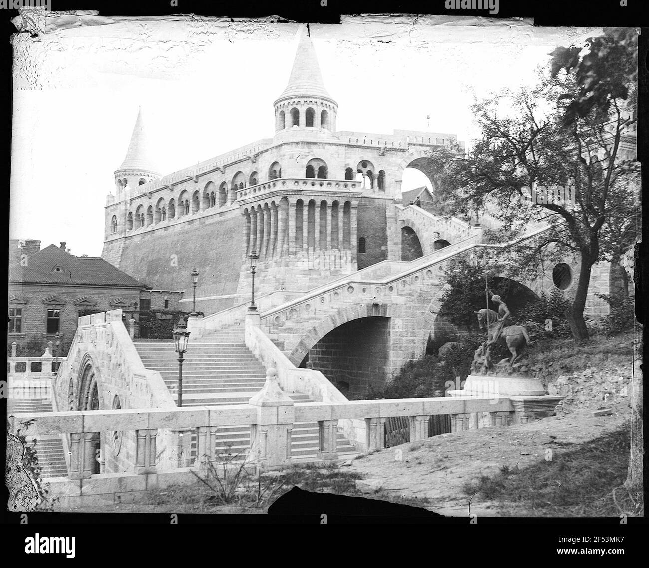 Budapest. Rivets couronnement avec Saint Georg Banque D'Images