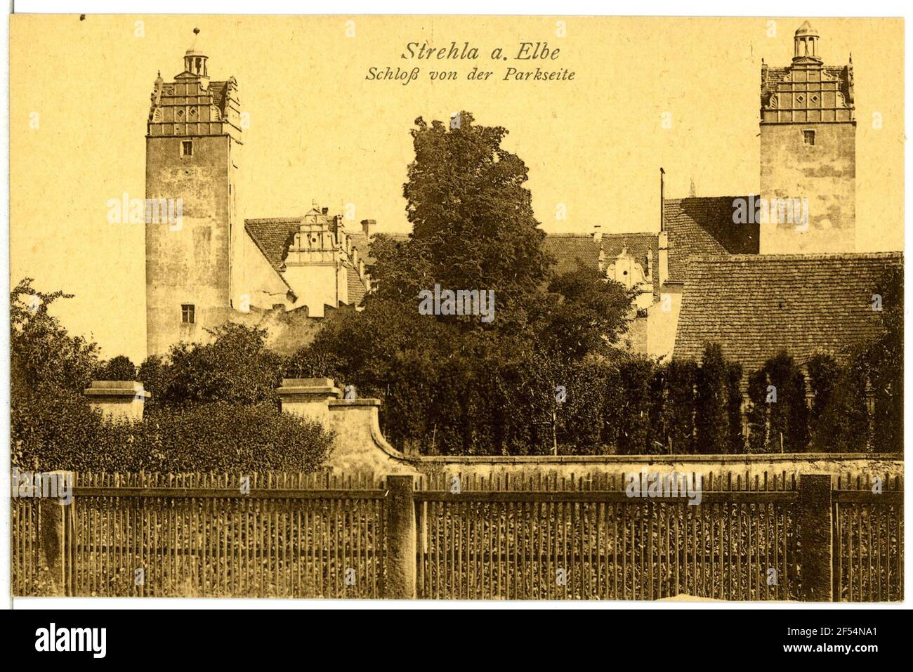 Château depuis le parc de Strehla. Château du côté du parc Banque D'Images