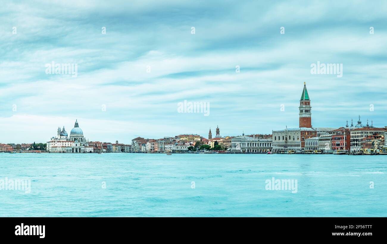 Italie, Vénétie, Venise, vue panoramique de l'île de San Giorgio Maggiore Banque D'Images