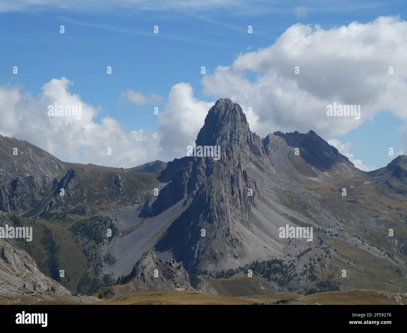 Vue panoramique sur Rocca la meja dans la haute Gardetta plan Banque D'Images