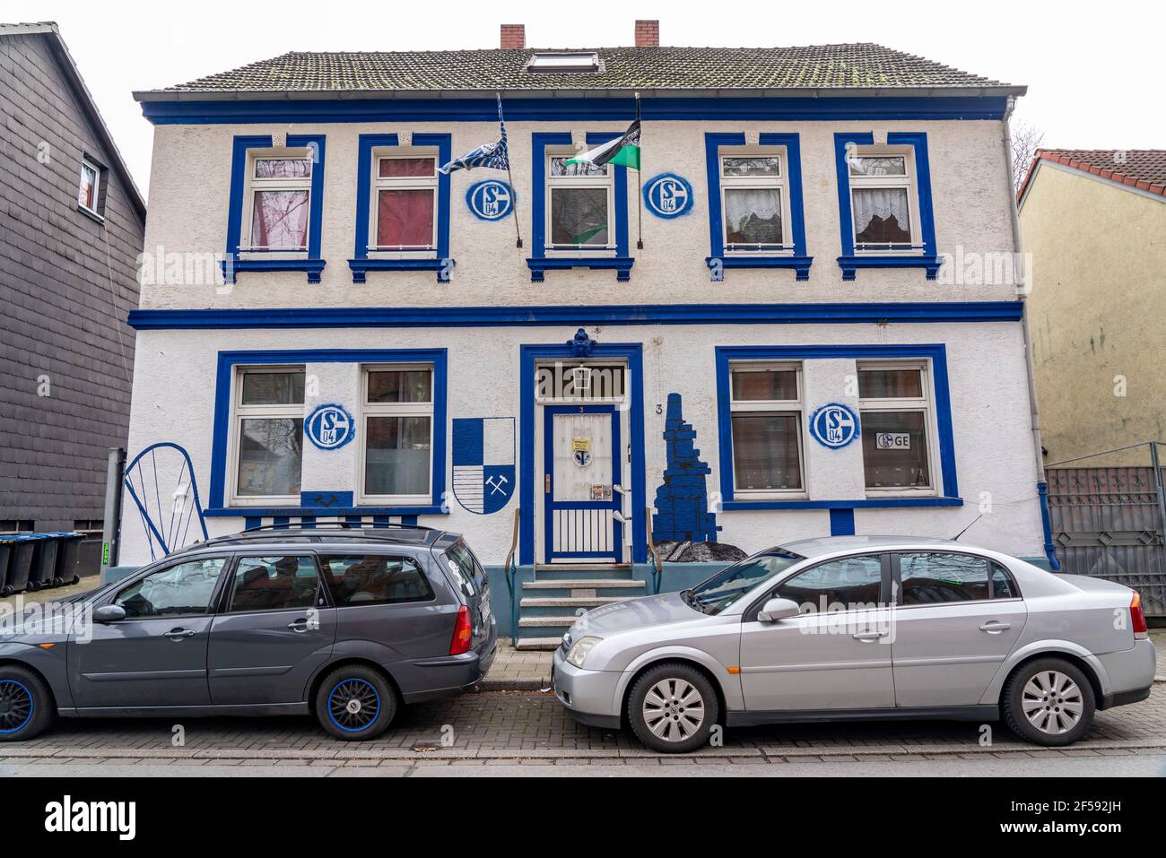 Maison résidentielle à Gelsenkrichen-Ückendorf, peinte à Schlake 04 look, sur Ückendorfer Strasse, à l'angle de Virchowstrasse, à Gelsenkirchen, NRW, All Banque D'Images