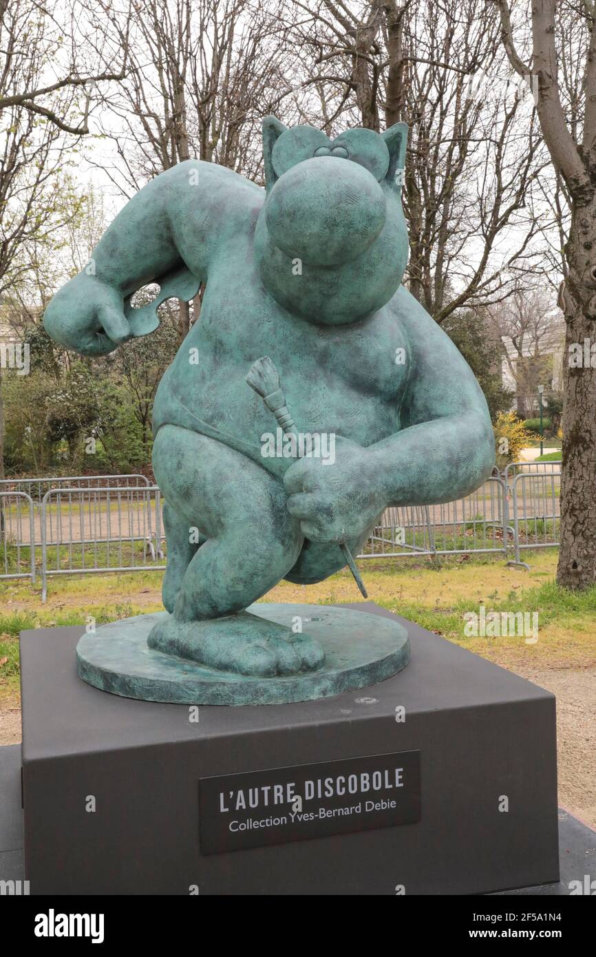 LE CHAT DE PHILIPPE GELUCK VINGT SCULPTURES SUR LES CHAMPS ELYSÉES ...