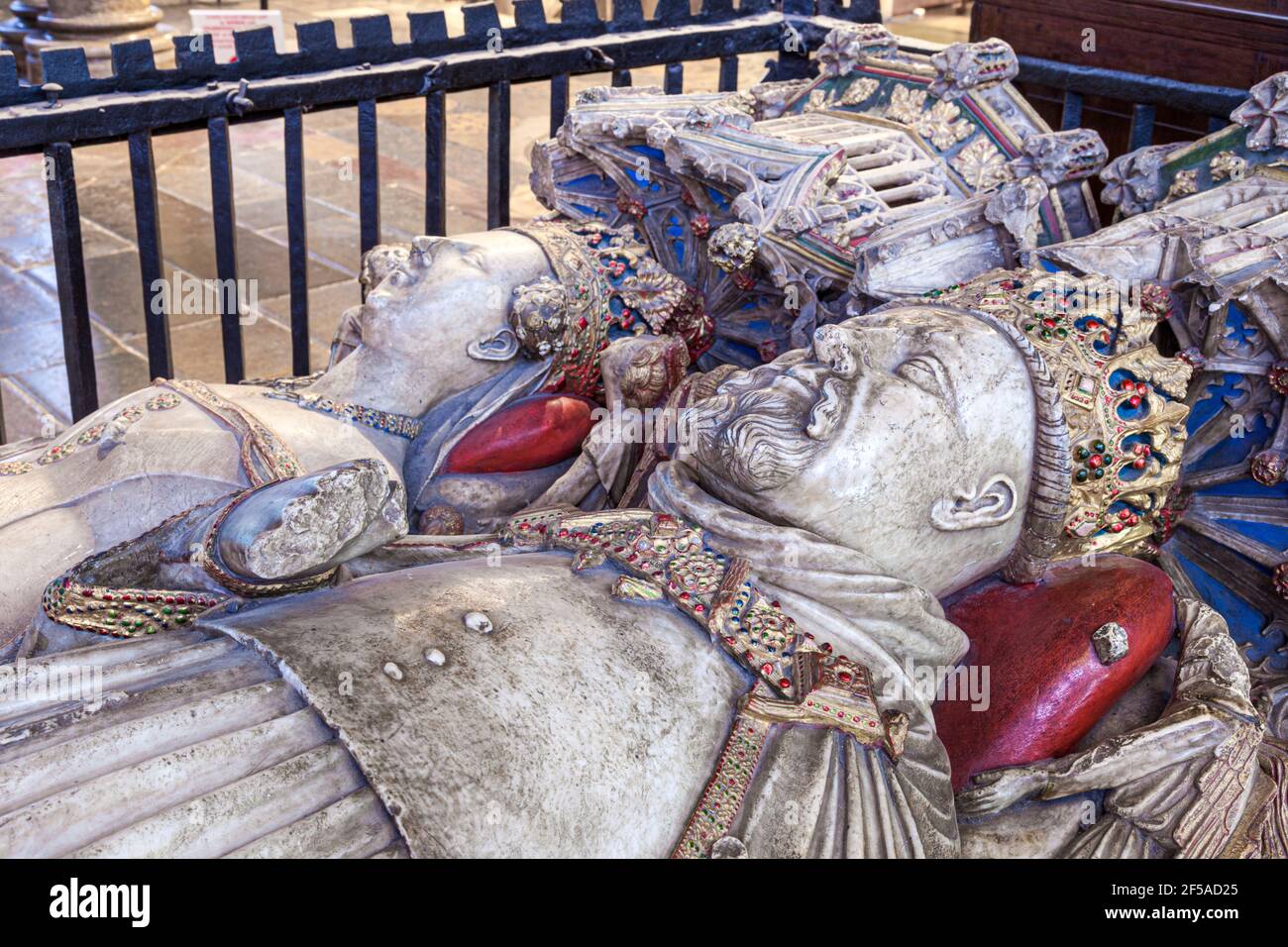 Le tombeau d'Henry IV et sa reine Jeanne de Navarre à la cathédrale de Canterbury, Kent, Royaume-Uni Banque D'Images