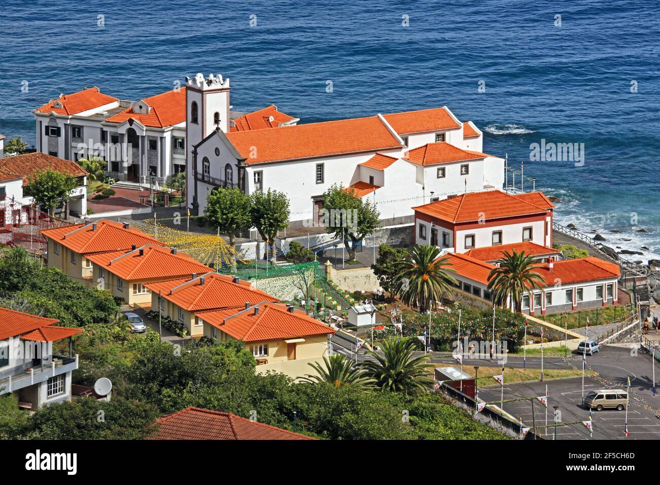 Géographie / voyage, Portugal, Ile de Madère, lieu de pèlerinage Ponta Delgada, église de pèlerinage, droits-supplémentaires-déstockage-Info-non-disponible Banque D'Images