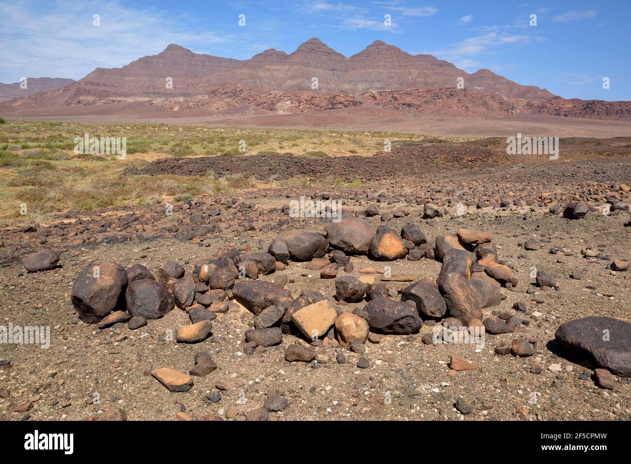 Géographie / voyage, Namibie, réglages de pierre, ruisseau éphémère Huab, région de Kunene, Informations-droits-autorisations-supplémentaires-non-disponibles Banque D'Images