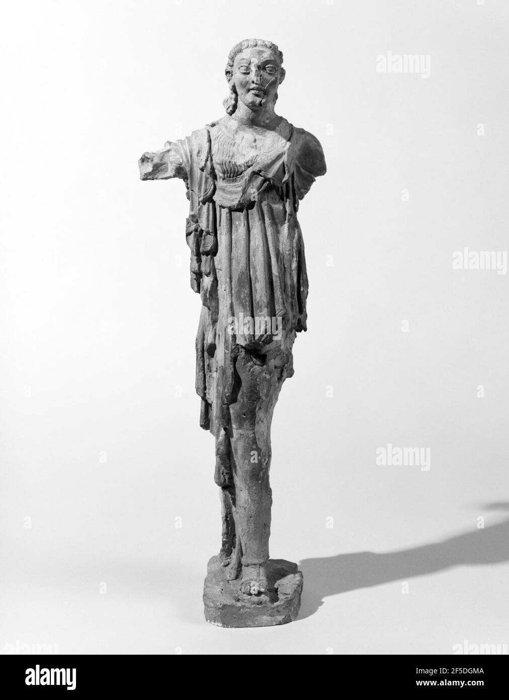 Imitation d'un Kore étrusque. Alceo Dossena (1878 - 1937) Banque D'Images