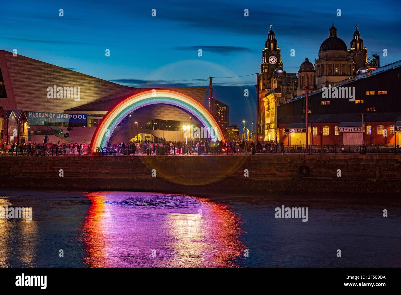 Liverpool. Sentier River of Light. 23 mars - 5 avril 2021. Banque D'Images