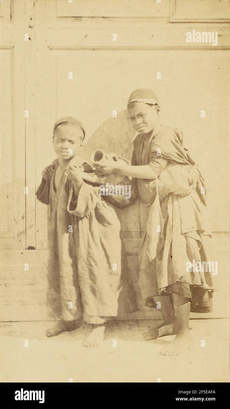 Portrait de deux enfants. Attribué au Baron Paul des Granges (France ?, Grèce active des années 1860) Banque D'Images