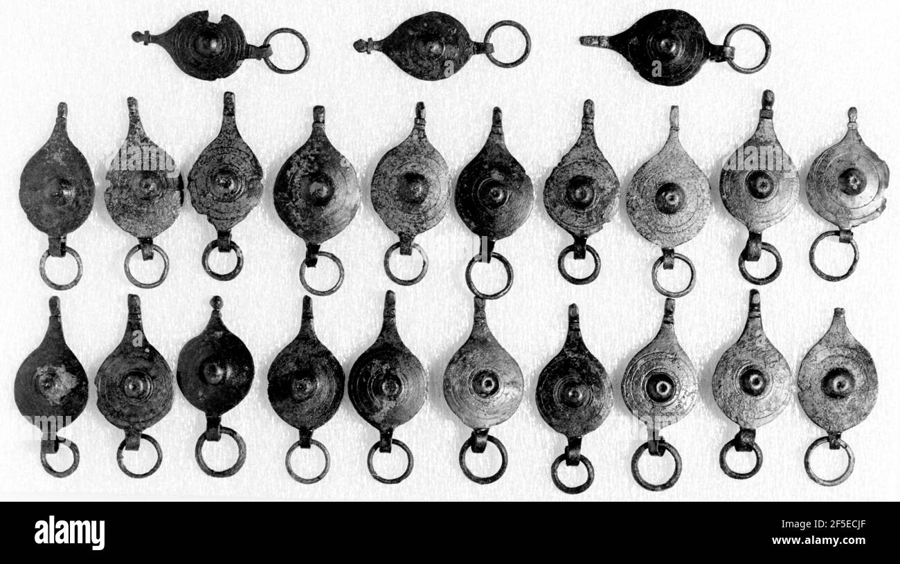 Une suspension en bronze sur l'anneau. Inconnu Banque D'Images