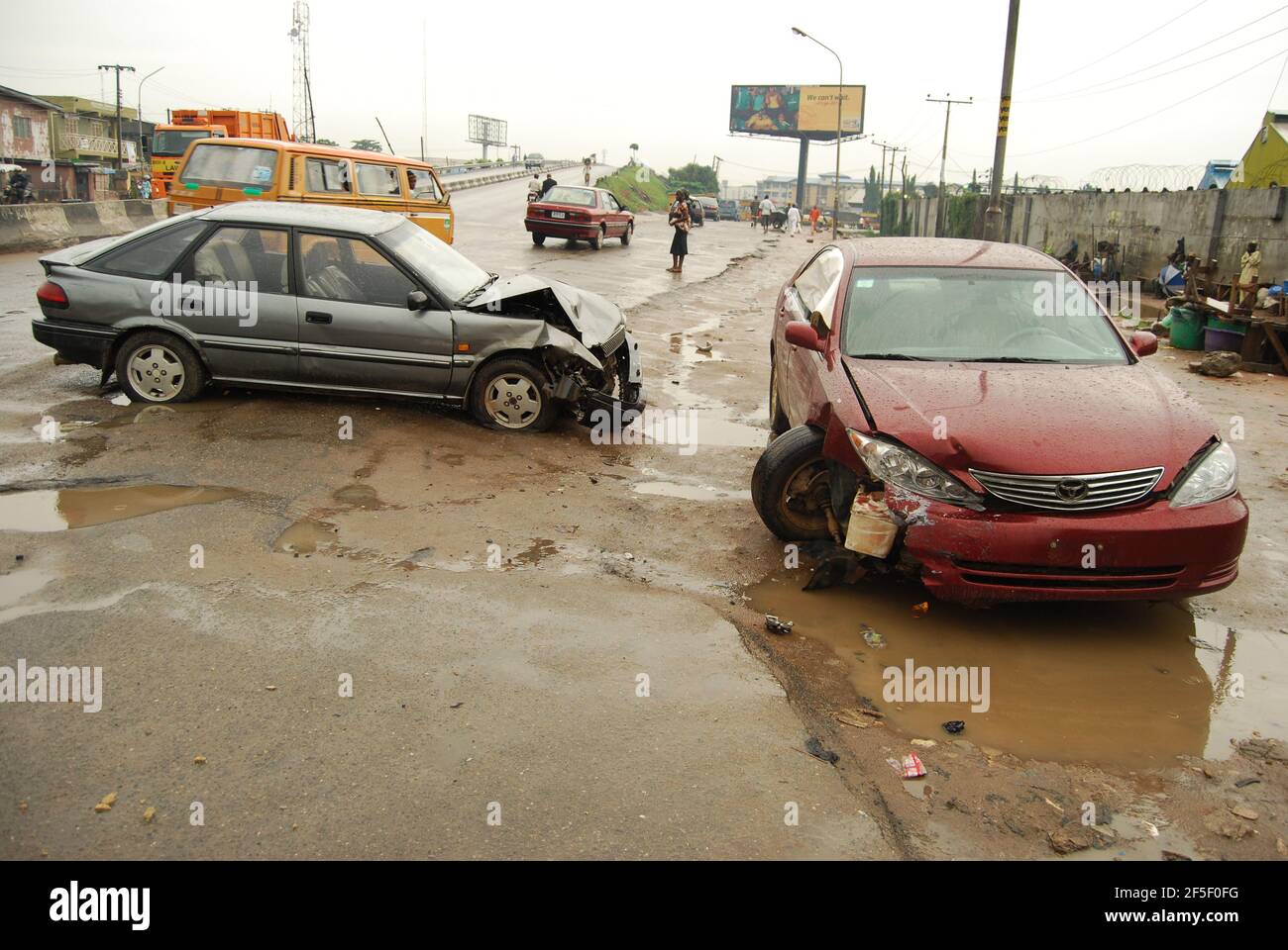 14. Lagos Metro: Scène d'accident à Lagos Road, Nigeria. Banque D'Images