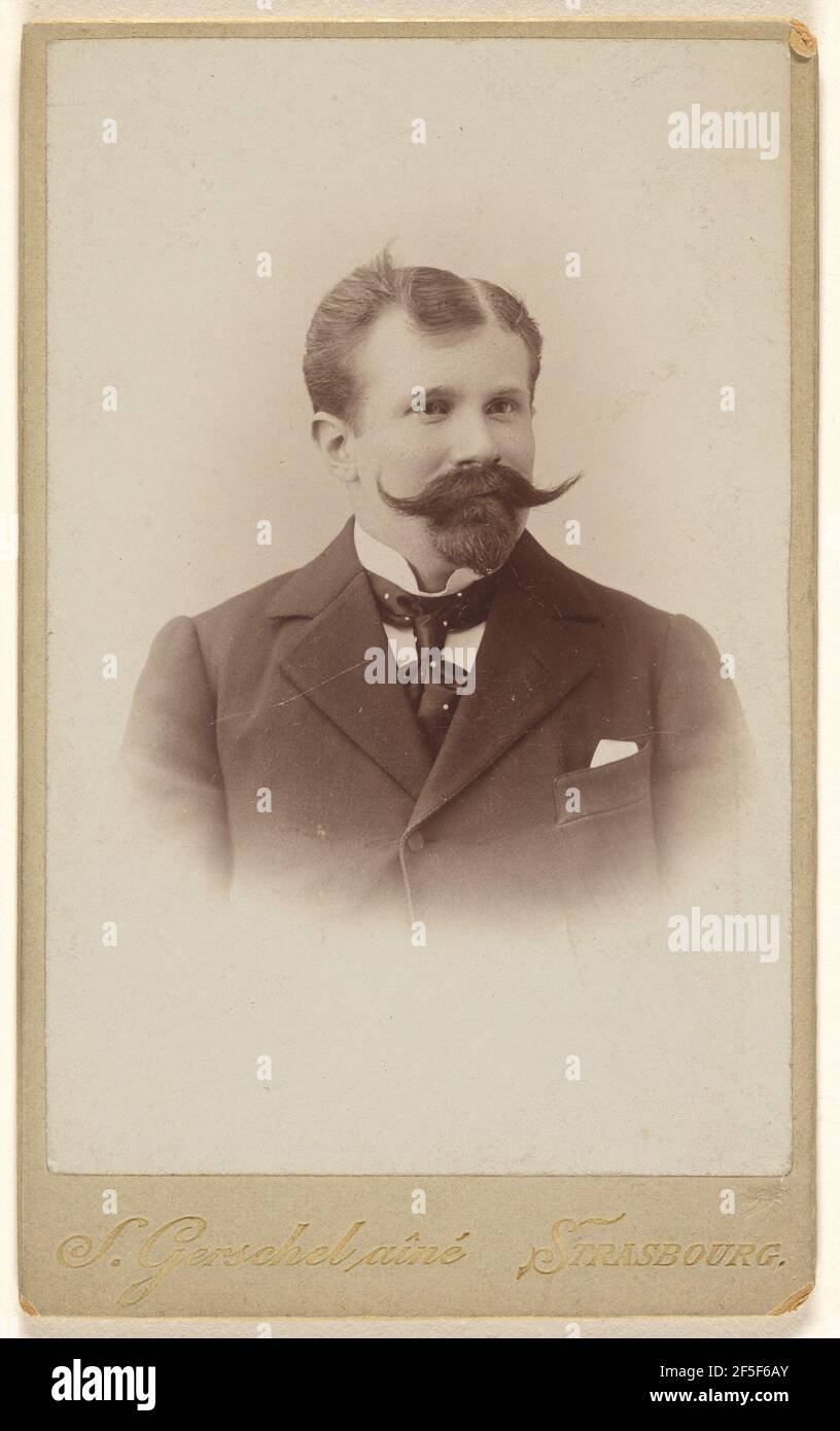 Homme non identifié avec une variante de type barbe et moustache vandyke , imprimé en style vignette. S. Gerschel aine Banque D'Images