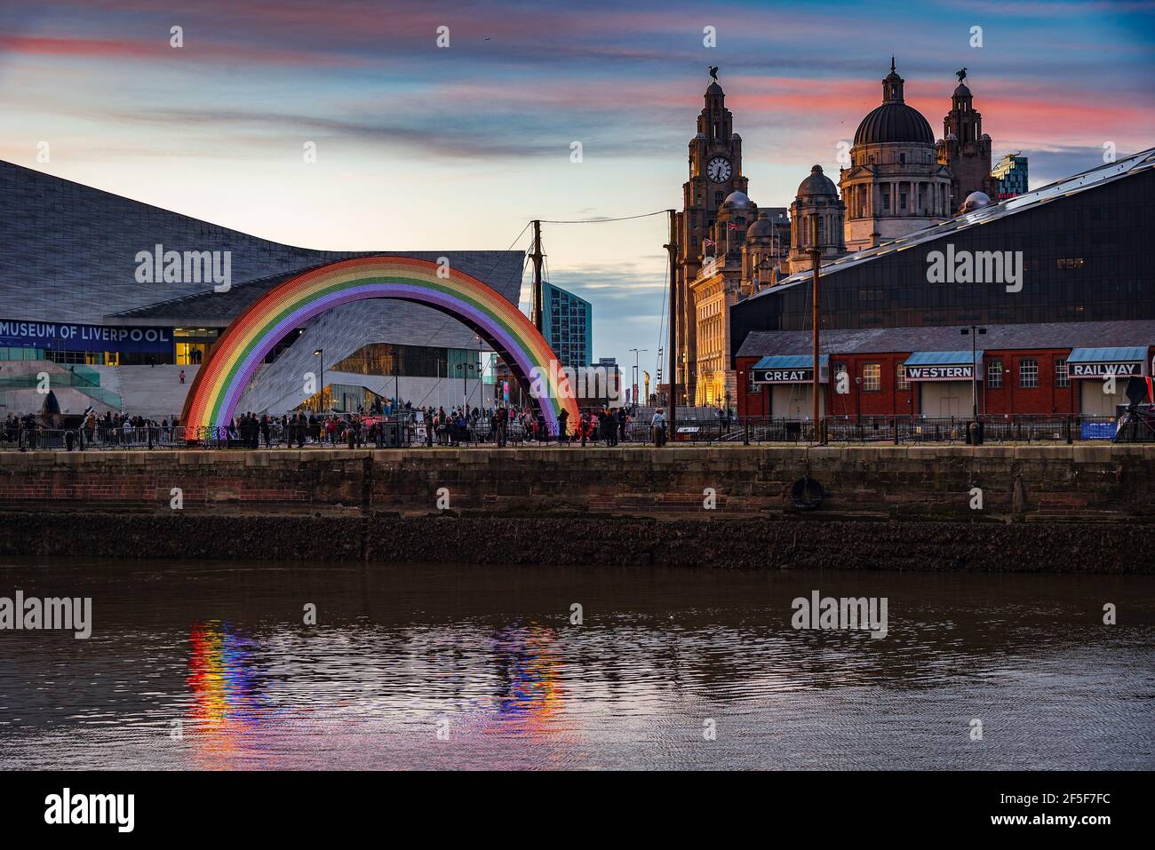 Liverpool. Sentier River of Light. 23 mars - 5 avril 2021. Banque D'Images