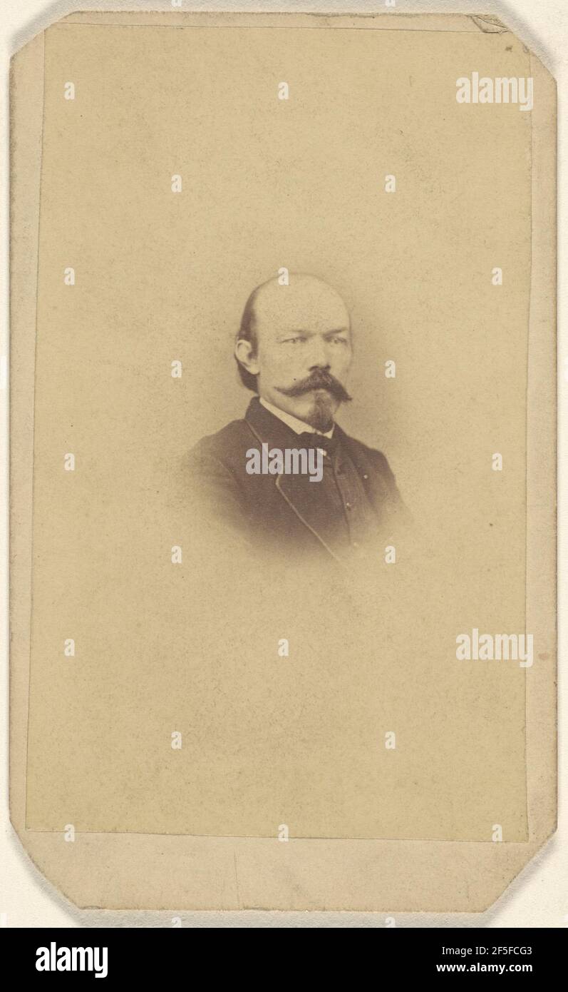 Homme non identifié avec moustache en guidon et bouée, imprimé en vignetage. Inconnu Banque D'Images