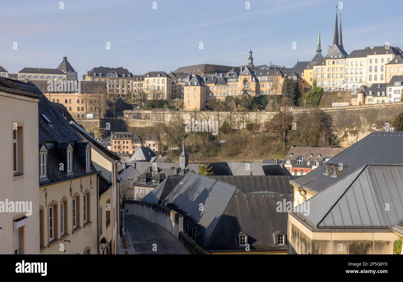 Vue de la rivière Alzette à la ville de Luxembourg Banque D'Images