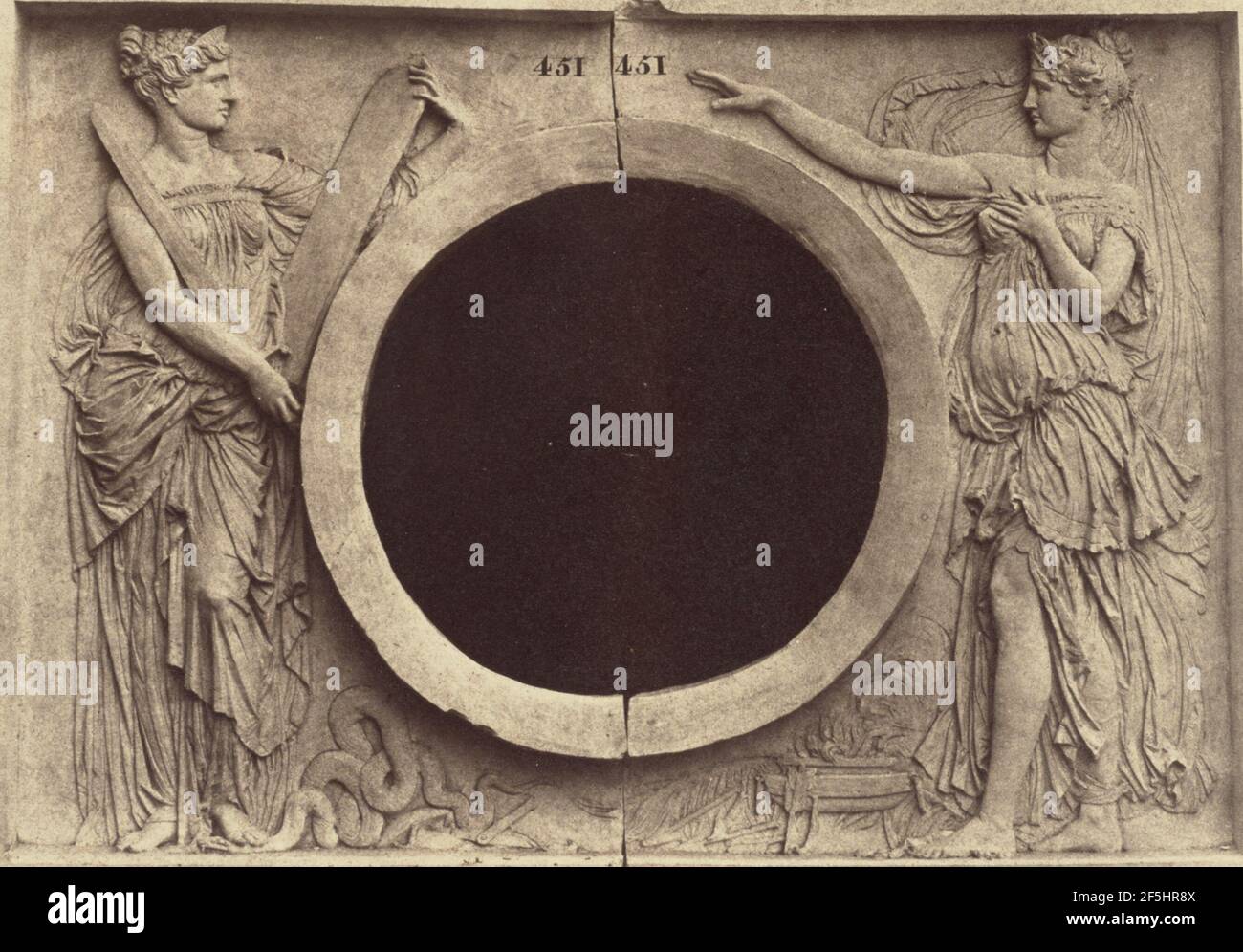 'La Justice et la Fraternité', Sculpture de Joseph Felon, Décoration du Louvre, Paris. Édouard Baldus (né en Allemagne, 1813 - 1889) Banque D'Images