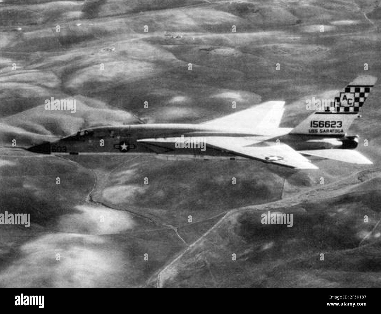 RA-5C Vigilante RVAH-11 au vol c1974. Banque D'Images