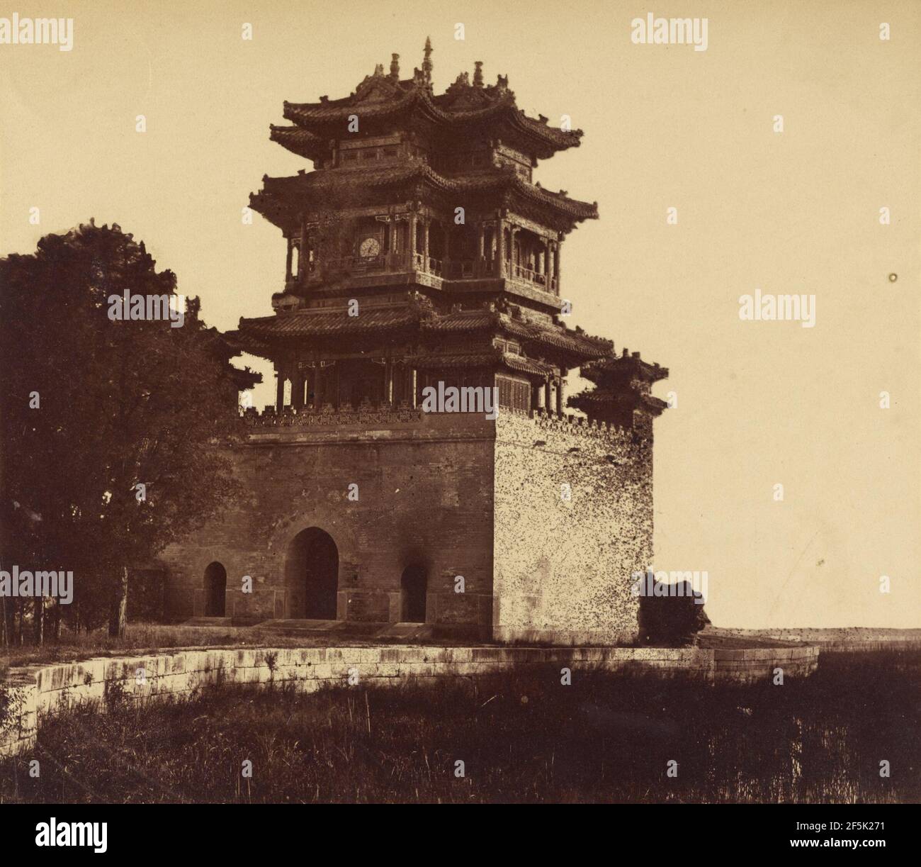 Palais impérial d'été avant le feu de Yuan Ming Yuan, 18 octobre 1860. Felice Beato (anglais, né en Italie, 1832 - 1909) Banque D'Images