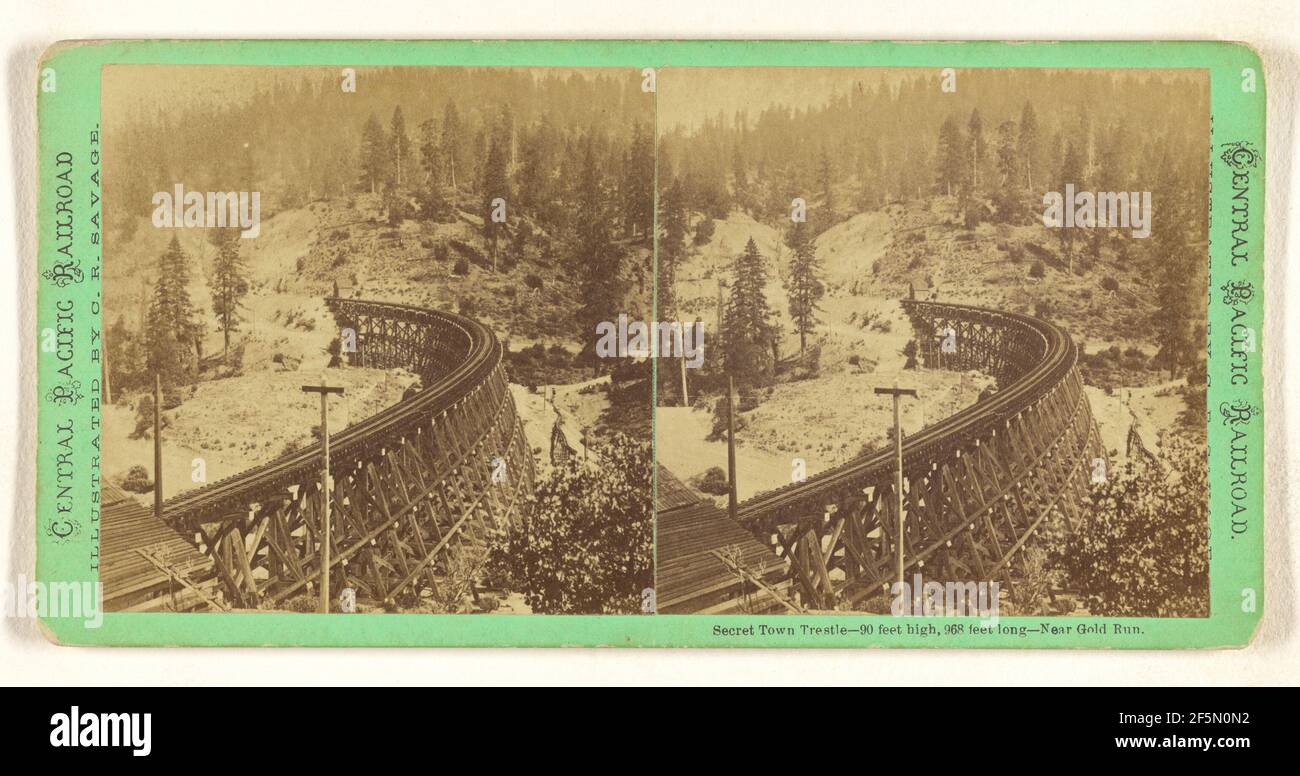 Secret Town Trestle - 90 pieds de haut, 968 pieds de long - près de Gold Run. C.R. Savage (américain, né en Angleterre, 1832 - 1909) Banque D'Images