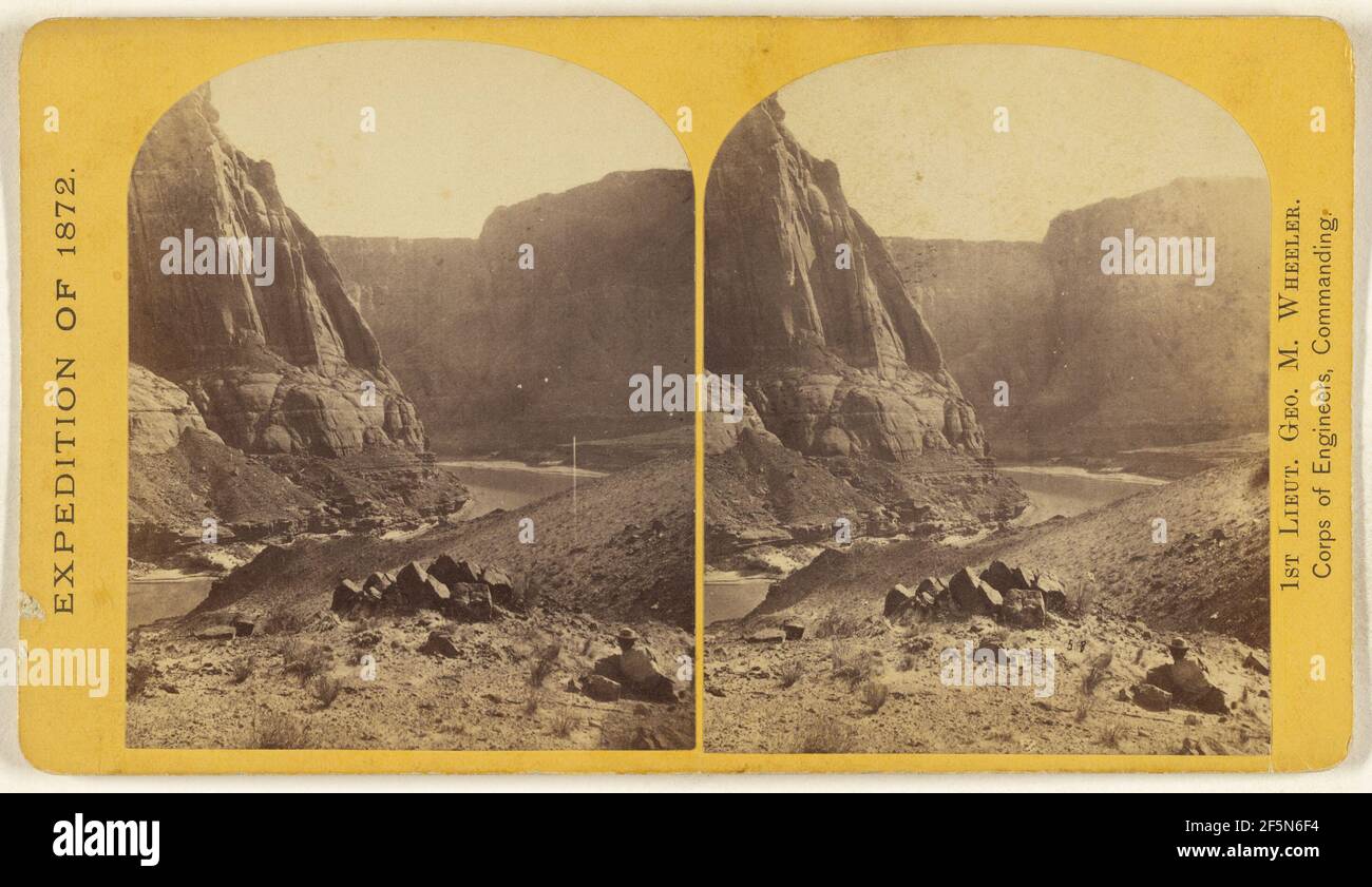 Fleuve Colorado, au-dessus de l'embouchure de la Paria. Murs de 2,100 pieds de hauteur.. William H. Bell (américain, 1830 - 1910) Banque D'Images