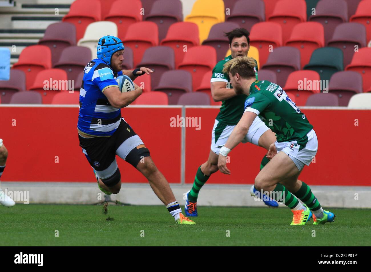 Brentford, Angleterre. 27 mars 2021. Zach Mercer de Bath lors du match Gallagher Premiership entre London Irish et Bath au stade communautaire Brentford. Credit: Richard Perriman/Alamy Live News Banque D'Images