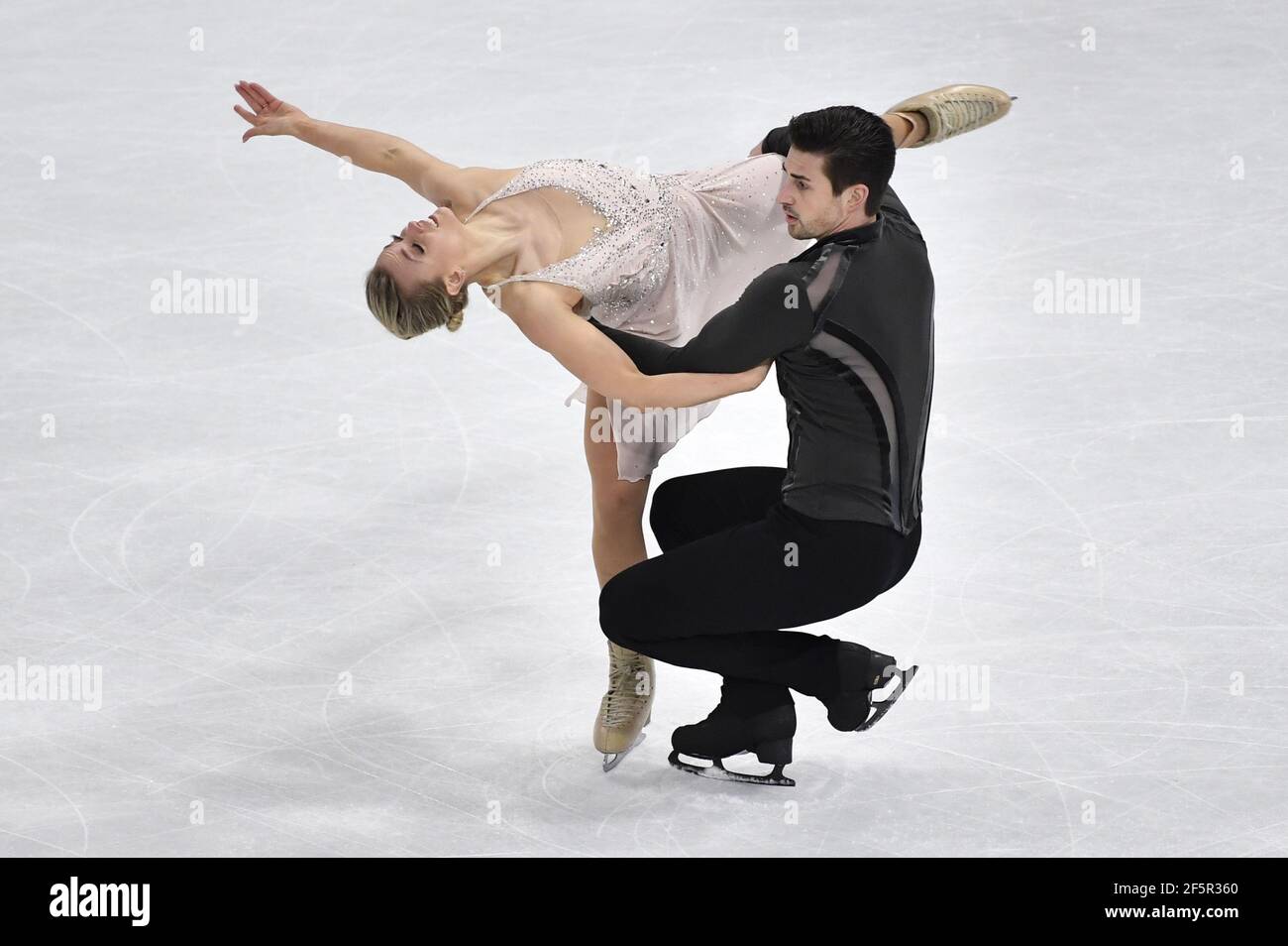 Madison Hubbell et Zachary Donohue, des États-Unis, se sont produits pendant la danse sur glace, la danse libre aux Championnats du monde de patinage artistique de l'UIP à Stockholm, en Suède, le 27 mars 2021. Photo Jessica Gow / TT Kod 10070 Banque D'Images