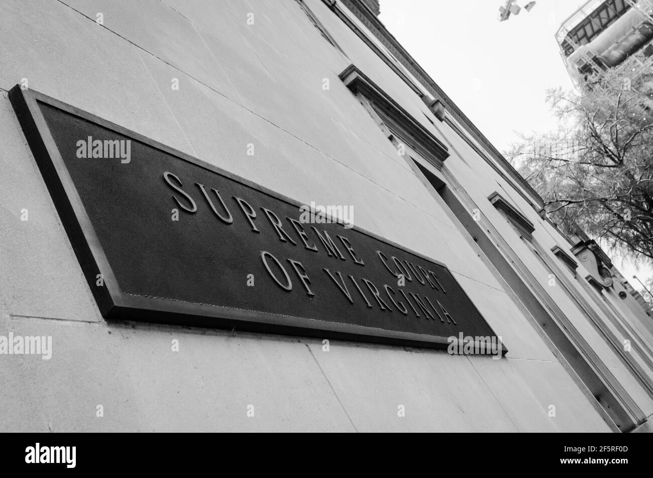 Le signe identifiant la Cour suprême de Virginie, à Richmond, Virginie, États-Unis. Banque D'Images