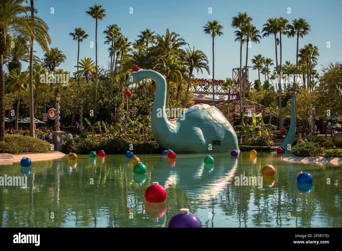 Orlando Floride, janvier 05,2021. Vue panoramique sur les dinosaures et les décorations de Noël aux studios Hollywood (113) Banque D'Images