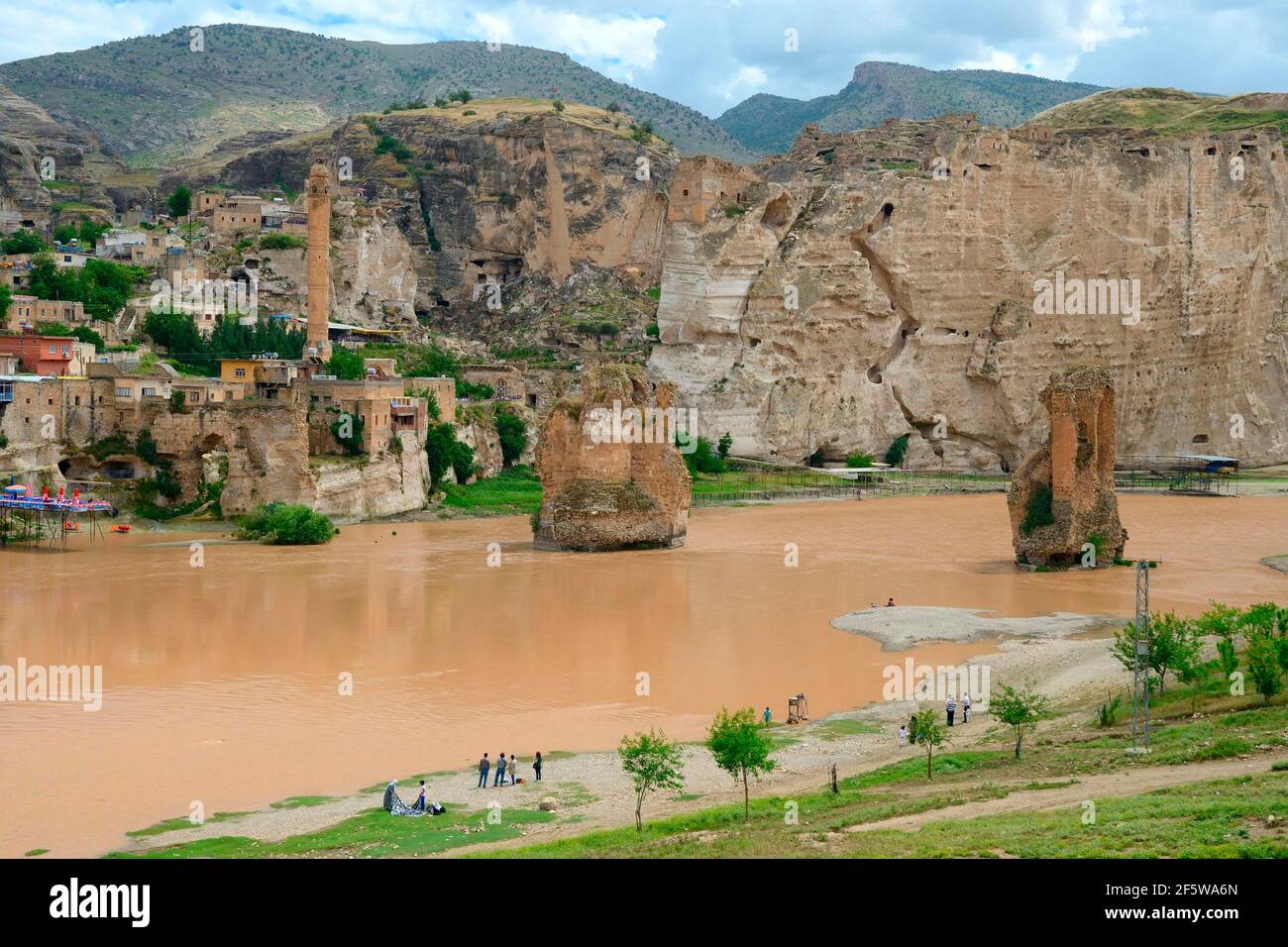 Hasankeyf, province de Batman, Tigre, pilier du pont construit en 1116, Turquie Banque D'Images