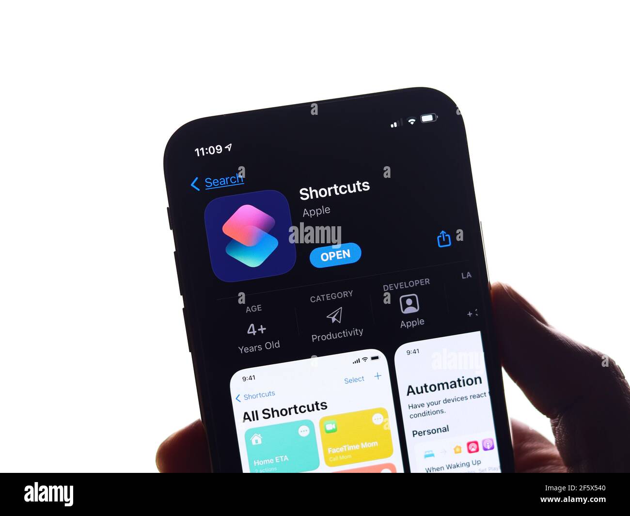 Assam, inde - 30 mars 2021 : logo raccourcis sur l'image de stock de l'écran du téléphone. Banque D'Images