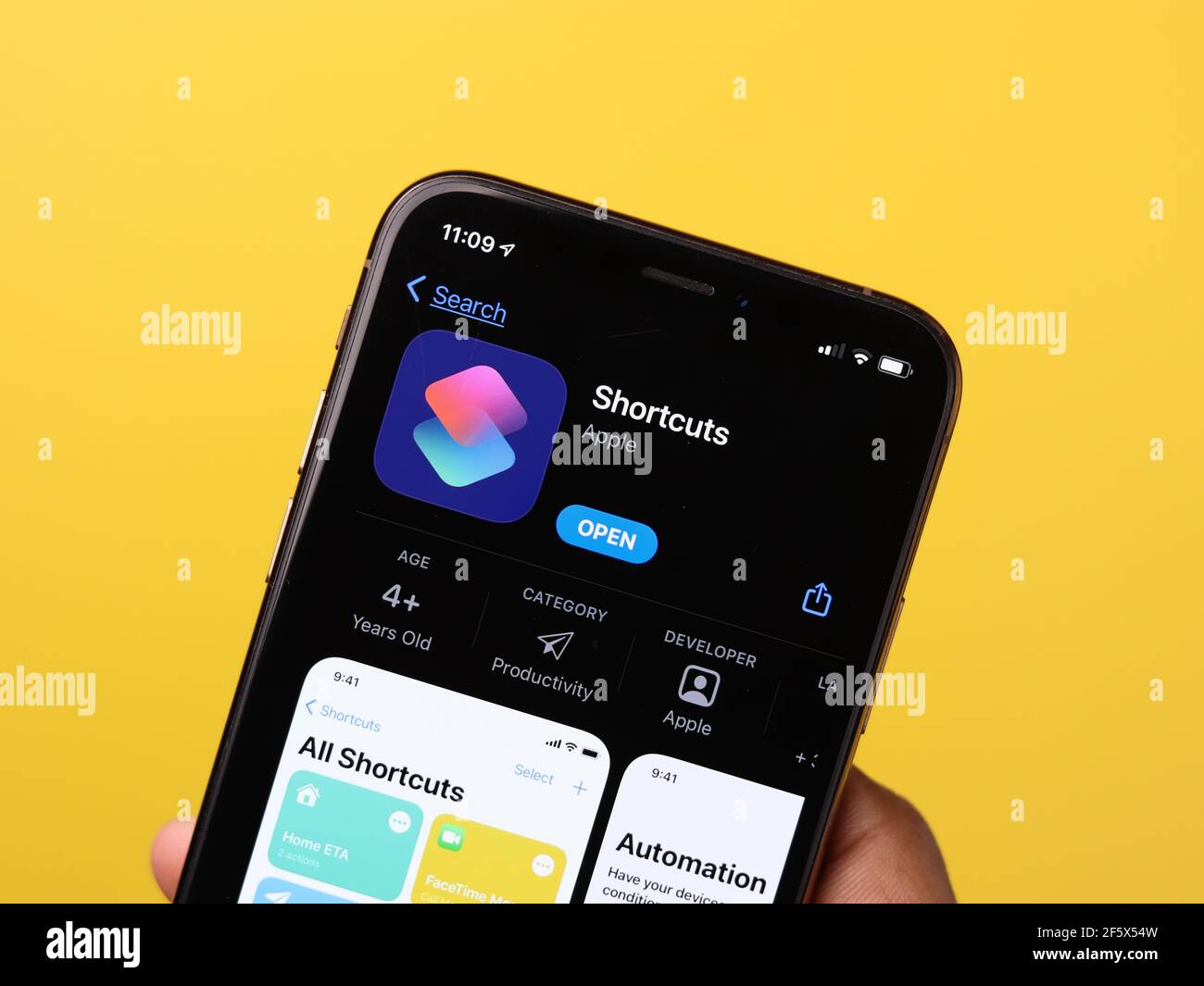 Assam, inde - 30 mars 2021 : logo raccourcis sur l'image de stock de l'écran du téléphone. Banque D'Images