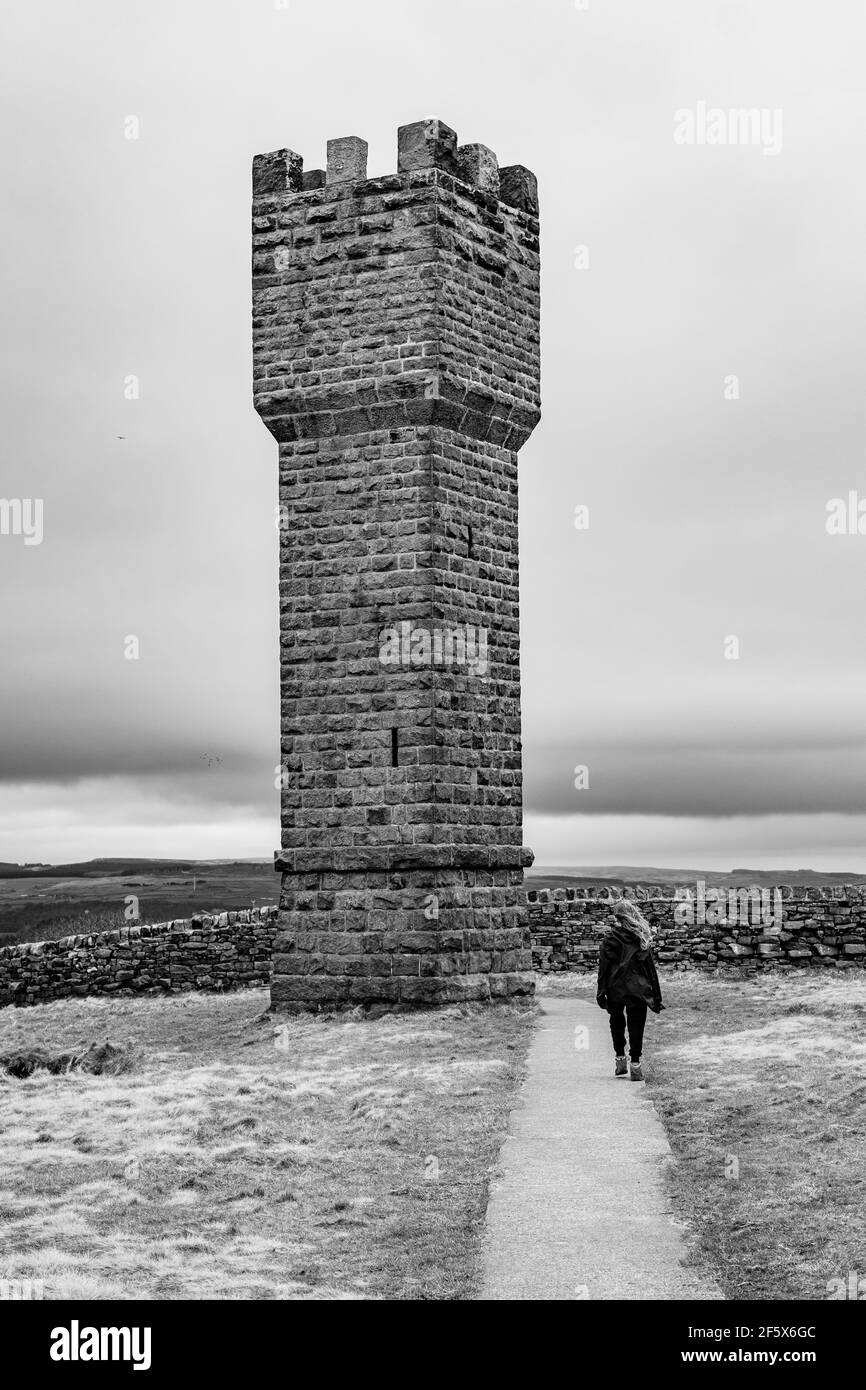 Lunds Tower, Earl Crag North Yorkshire England Banque D'Images