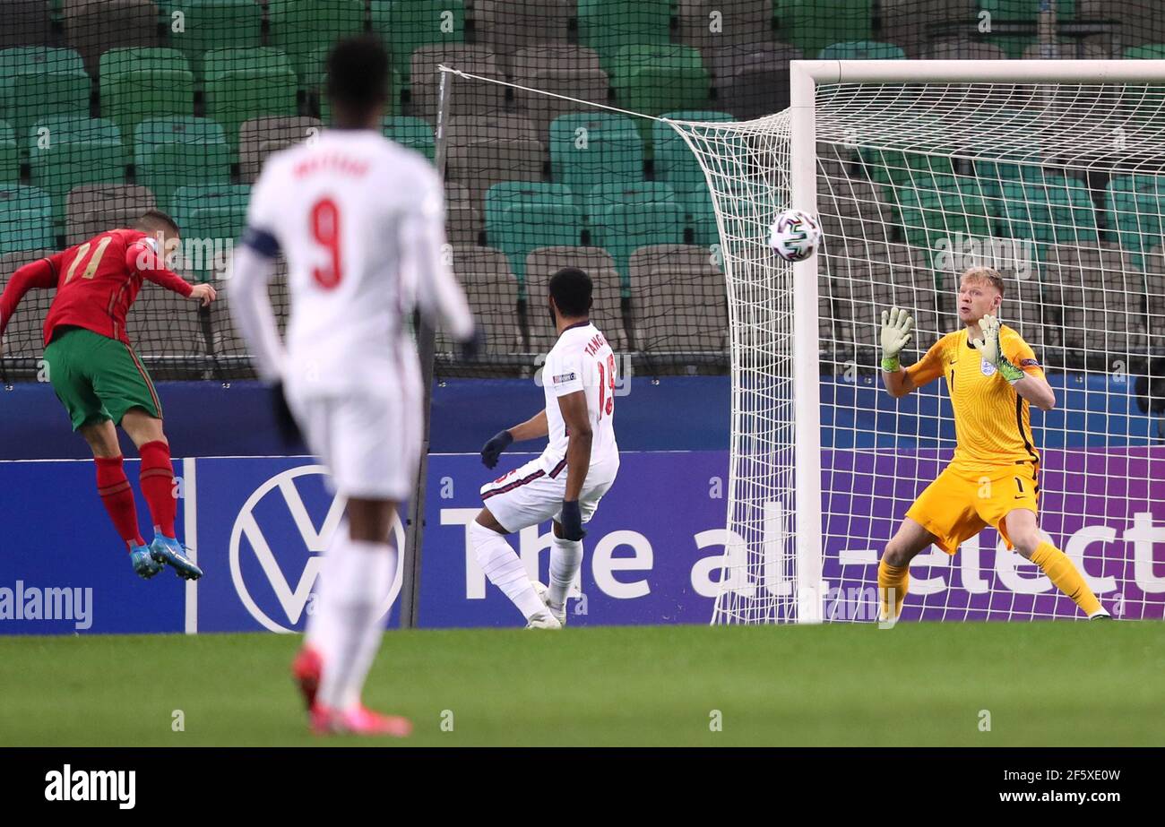 Dany Mota Carvalho du Portugal tente de se mettre à l'épreuve lors du match du championnat d'Europe des moins de 21 ans D 2021 de l'UEFA au stade Stozice à Ljubljana, en Slovénie. Date de la photo: Dimanche 28 mars 2021. Banque D'Images