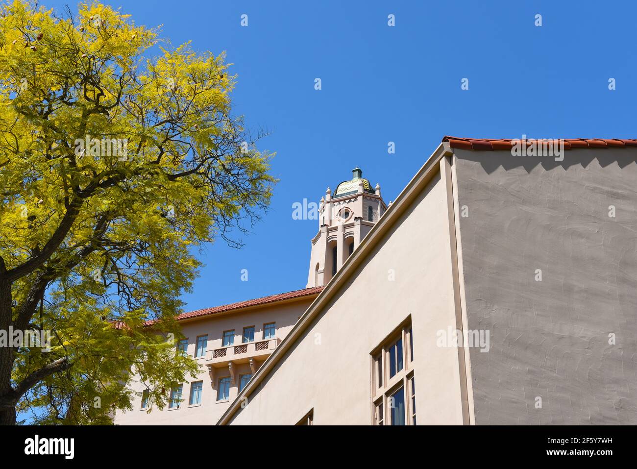 PASADENA, CALIFORNIE - 26 MARS 2021 : détail du bâtiment de la Cour d'appel sur Grand Avenue. Banque D'Images