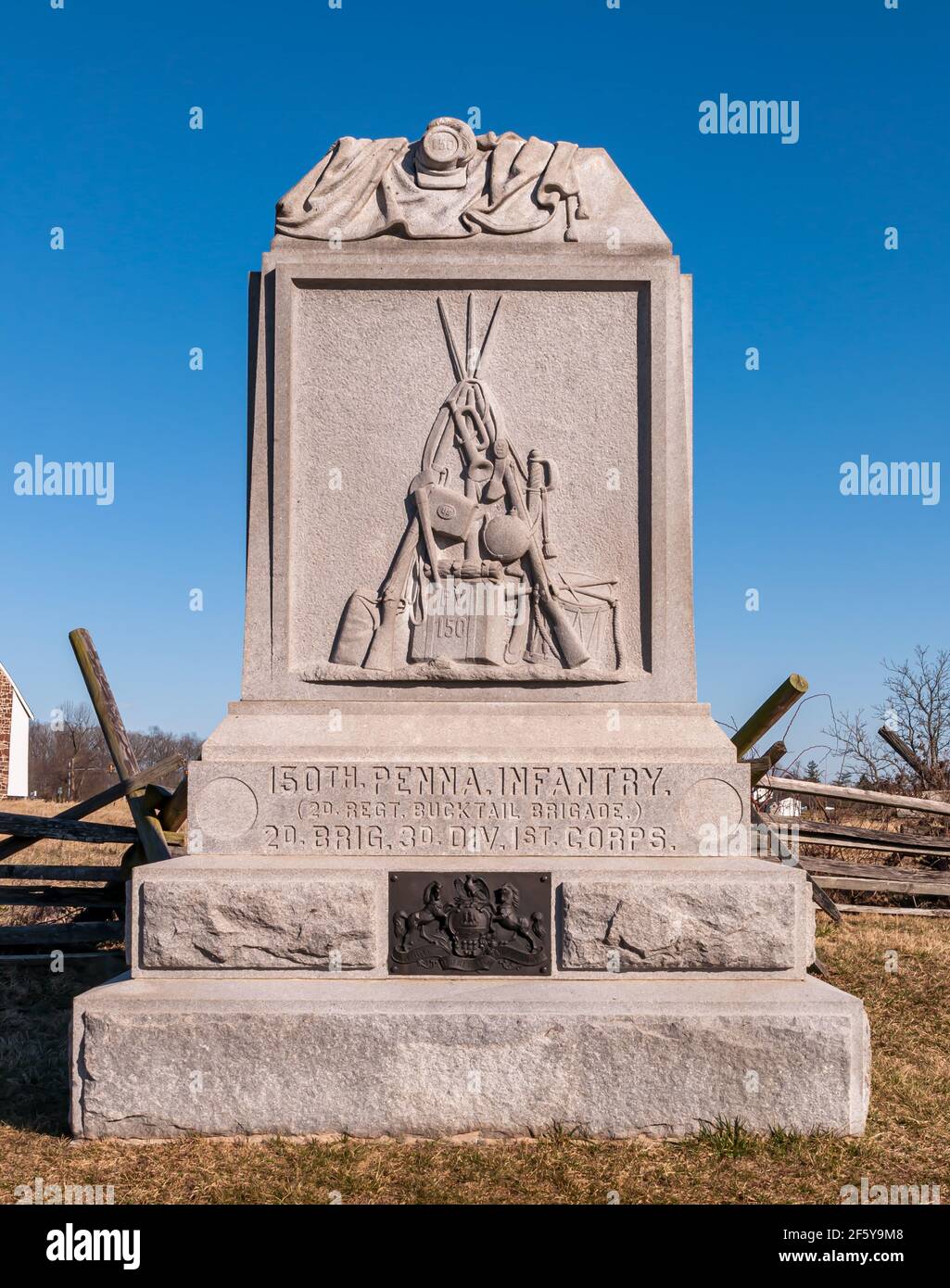 Le 150e monument du Pennsylvania Infantry Regiment sur Stone Avenue à Parc militaire national de Gettysburg Banque D'Images