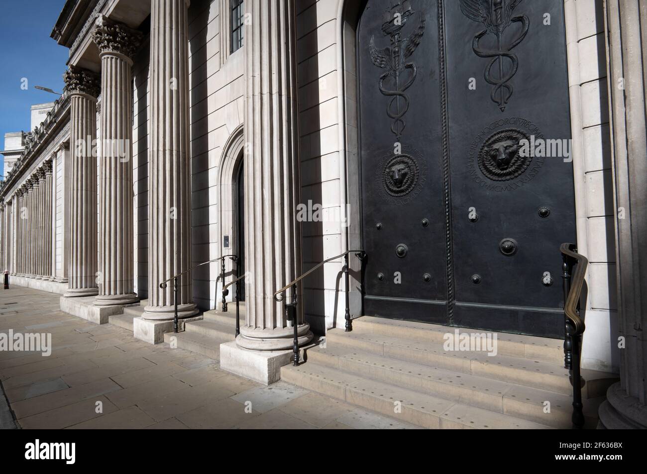 Ville de Londres Angleterre Royaume-Uni Mars 2021 la Banque d'Angleterre. La Banque d'Angleterre est la banque centrale du Royaume-Uni et le modèle sur lequel la plupart Mo Banque D'Images