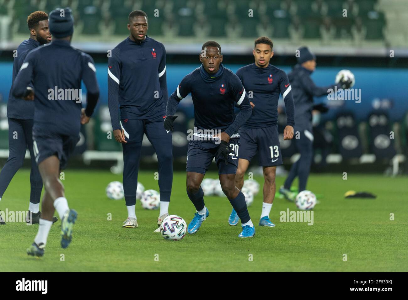 Szombathely, Hongrie. 28 mars 2021. Boubakary Soumare (20) de France vu pendant l'échauffement avant le match de l'UEFA EURO U-21 entre la Russie et la France au stade Haladas à Szombathely. (Crédit photo : Gonzales photo/Alamy Live News Banque D'Images