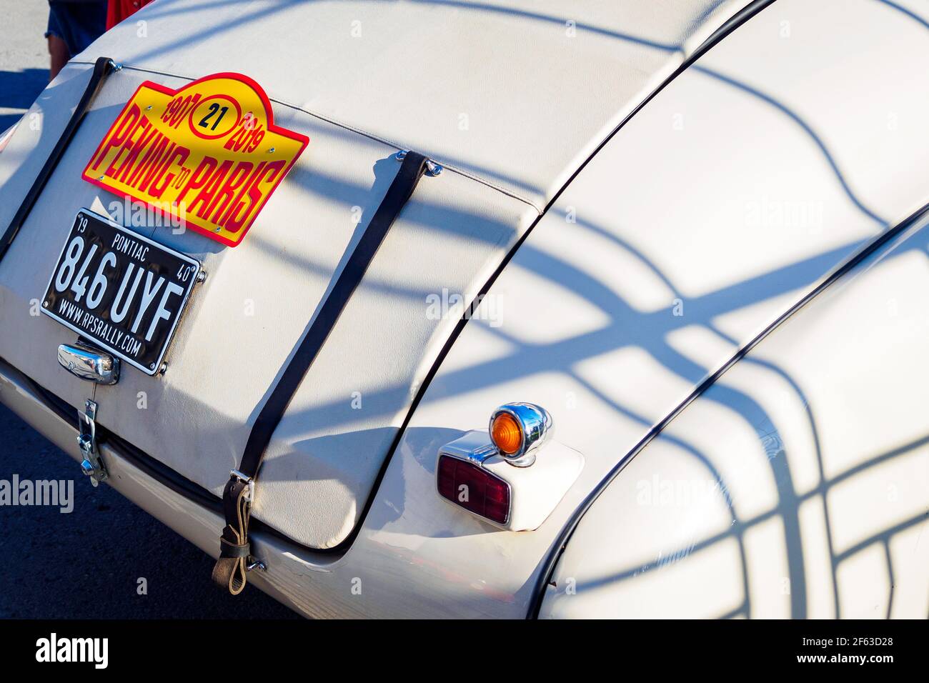 UFA, Russie, 22 juin 2019 : le 7ème Peking au Paris Motor Challenge. Vue arrière du coupé Pontiac, American car 1940. Banque D'Images