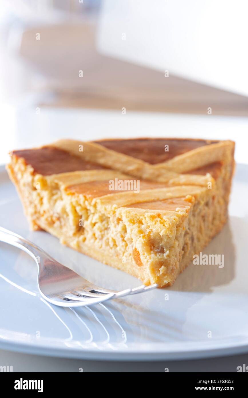Italie Campanie Traditionnel Gateau De Paques Napolitain Appele Pastiera Photo Stock Alamy