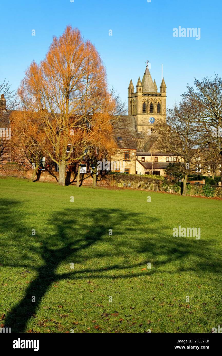 Royaume-Uni, Yorkshire du Sud, Barnsley, St Edward l'église du confesseur Banque D'Images