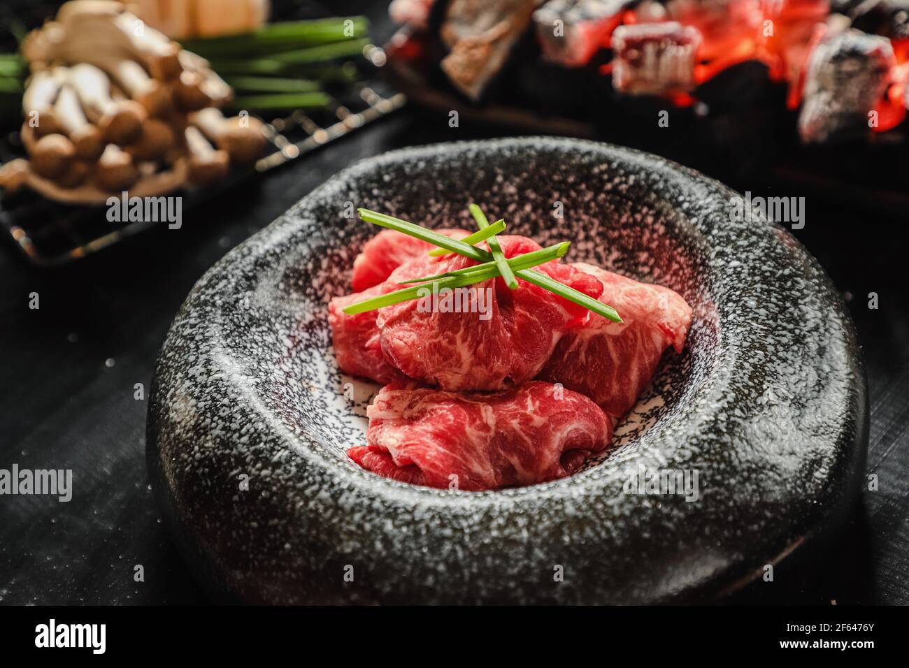 Wagyu Kiriotoshi. Fines tranches de bœuf wagyu japonais prêtes pour le gril Banque D'Images